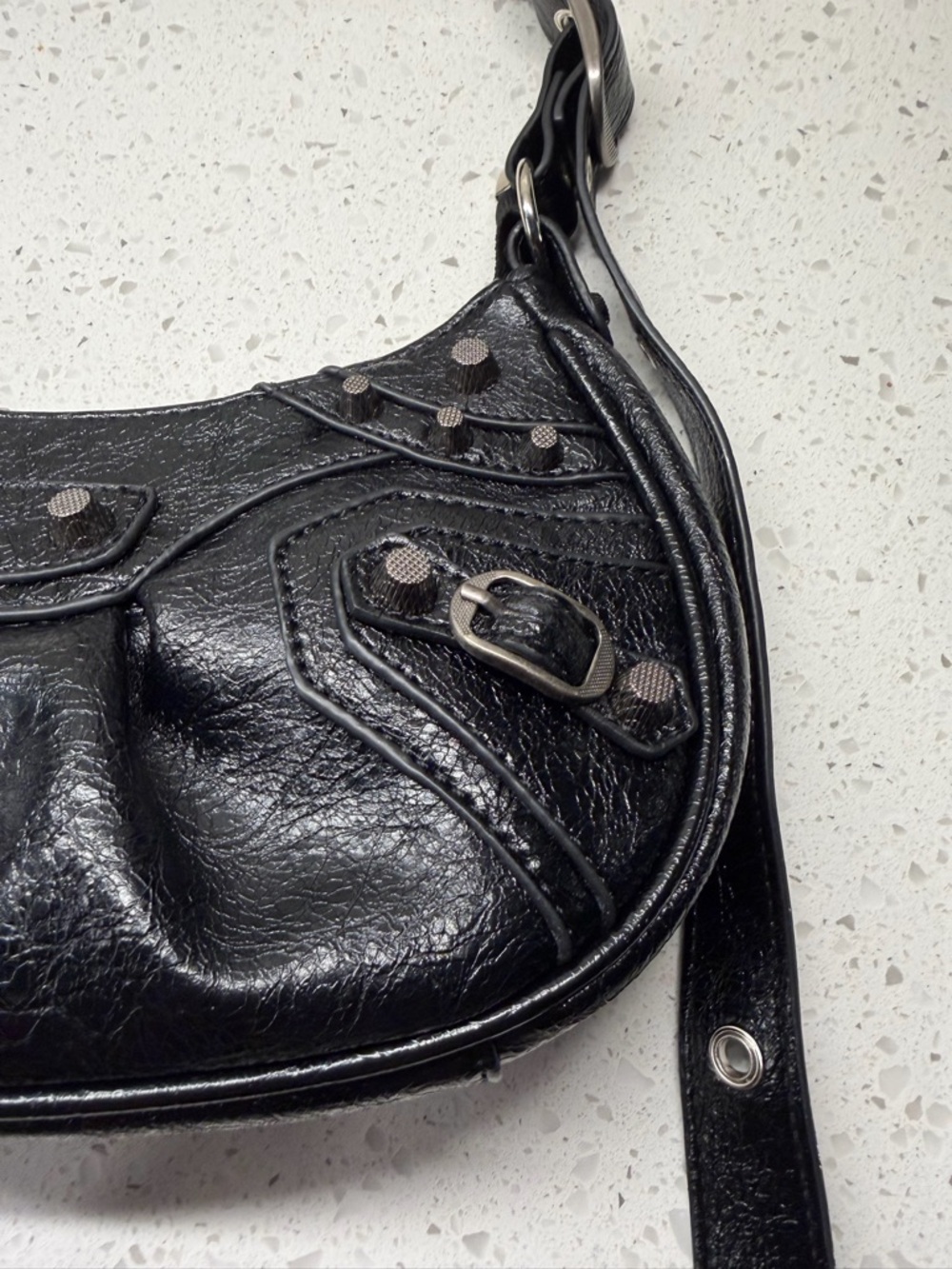 Balenciaga Le Cagole XS Shoulder Bag with Mirror Charm - Picture 4 of 7